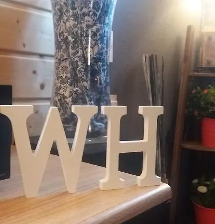 West House Consolacao